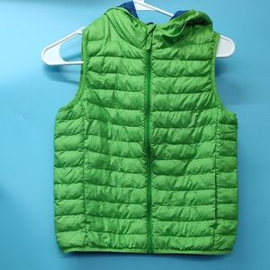 Uniqlo Kids Green Puffer Vest